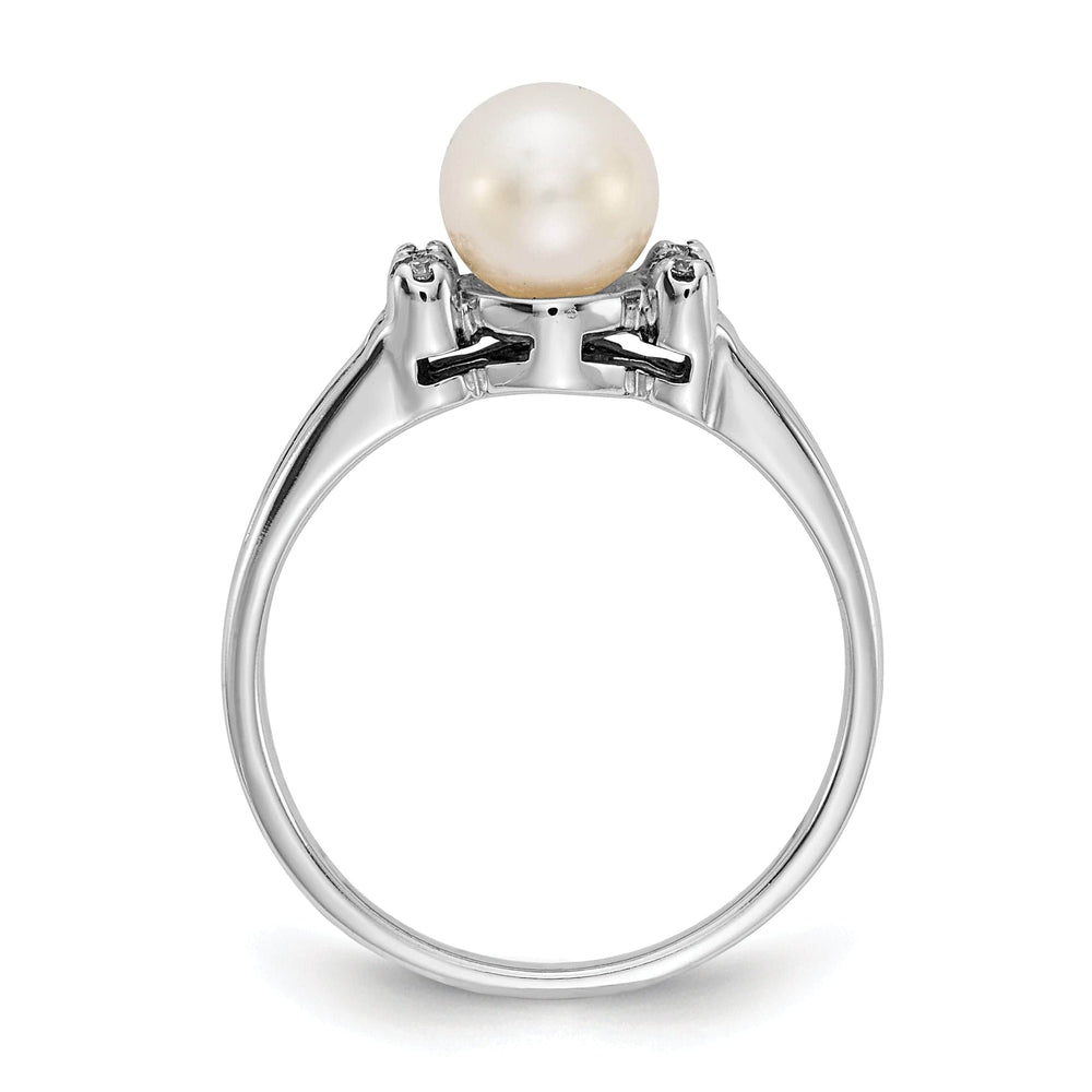 14k White Gold Pearl Diamond Ring