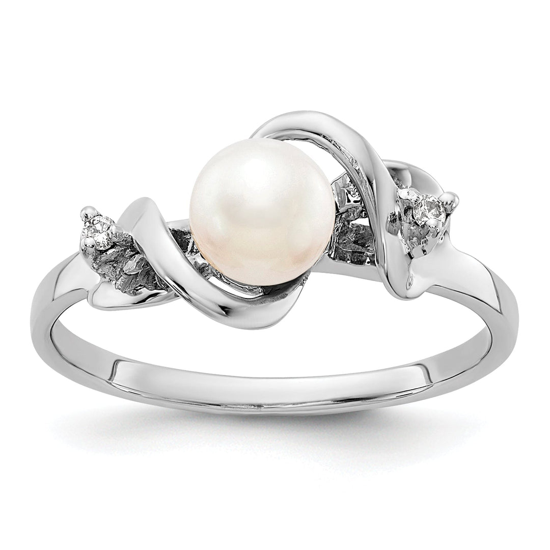 14k White Gold Pearl Diamond Ring