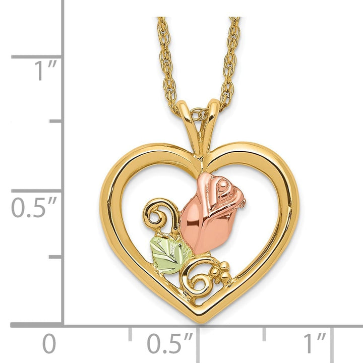 10K Black Hills Gold Rosebud and Leaf in Heart 18 inch Necklace