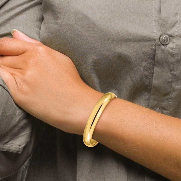 10K Yellow Gold 10 mm Hinged Bangle