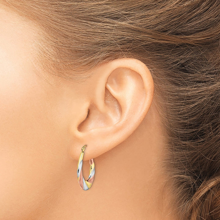 10k Yellow Gold and Rhodium Oval Scalloped Hollow Hoop Earrings