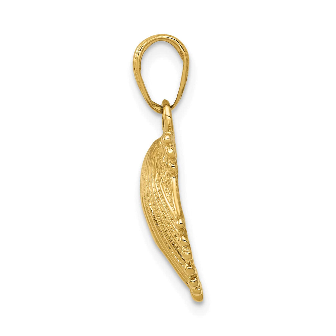 10K Yellow Gold Scallop Shell Pendant, 22mm