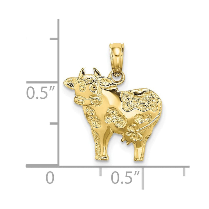 10K Yellow Gold Solid 2-D Polished Medium Playful Cow Charm