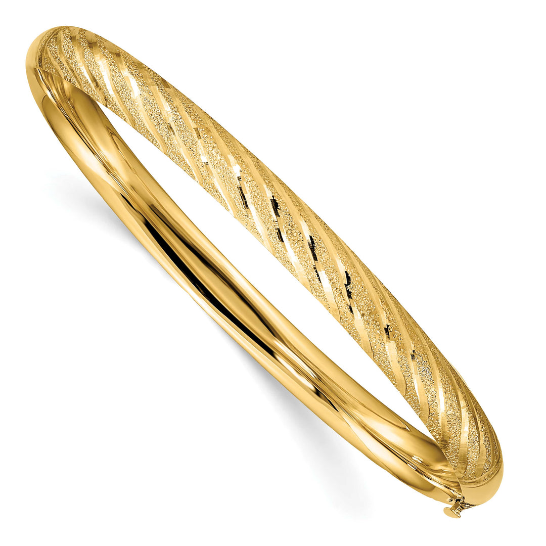 14k Textured Diamond-cut 6.20mm Twisted Hinged Oval Bangle Bracelet
