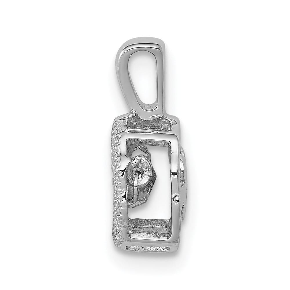 14K White Gold 1/10 ct Vibrant Moving Diamond Halo Pendant