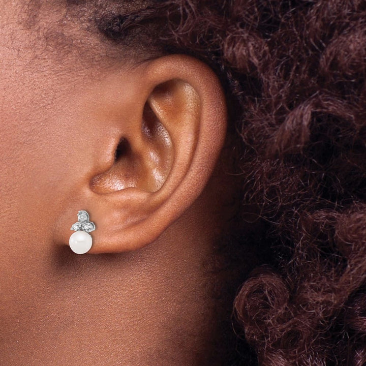 14K White Gold 5-6mm White Round Freshwater Pearl .06 Carat Earrings