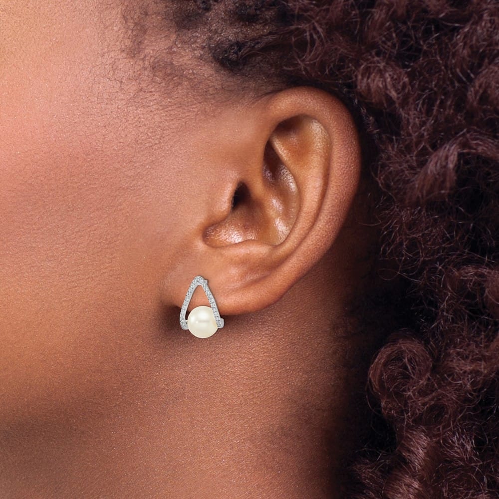 14K White Gold 6-7mm White Button Freshwater Pearl and .15 Earrings