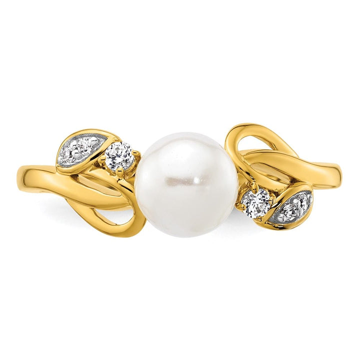 14k Yellow Gold 1/15 Carat Diamond and White Cultured Pearl Ring Size 7