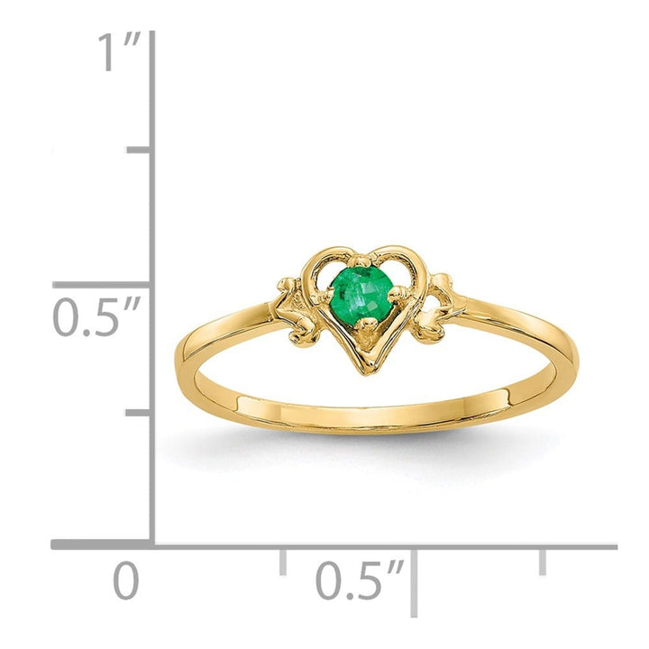 14k Yellow Gold 3 mm Round Emerald Birthstone Heart Ring