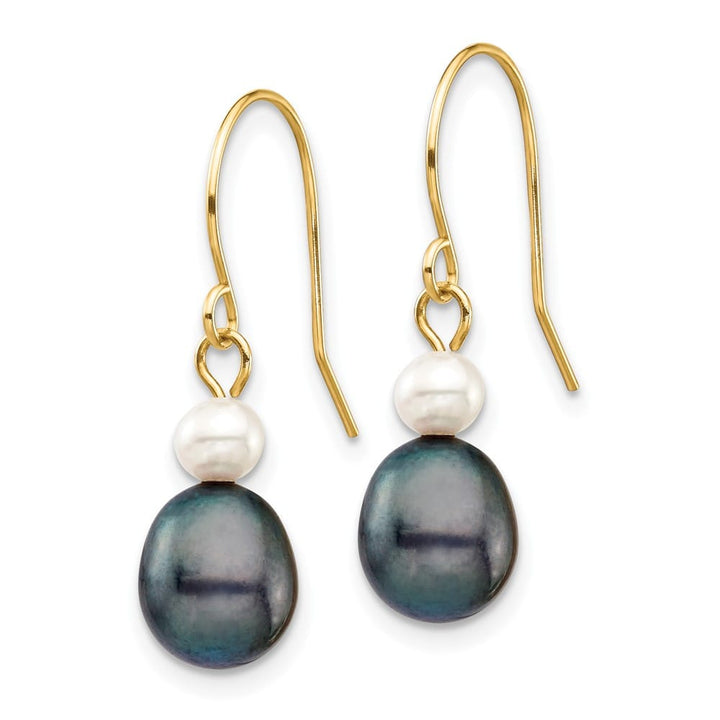 14K Yellow Gold 4-7mm Black Rice and White Round Freshwater Earrings