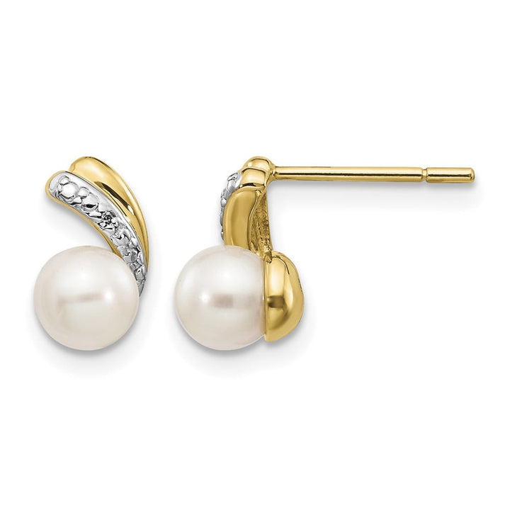 14K Yellow Gold 5-6mm White Round Freshwater Pearl and .01 Earrings