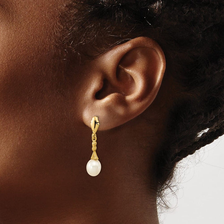 14K Yellow Gold 5-6mm White Teardrop Freshwater Pearl Post Earrings