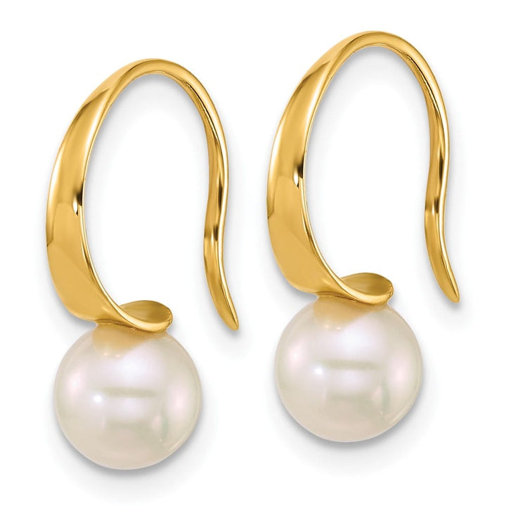 14K Yellow Gold 6-7mm Round White South Sea Saltwater Earrings