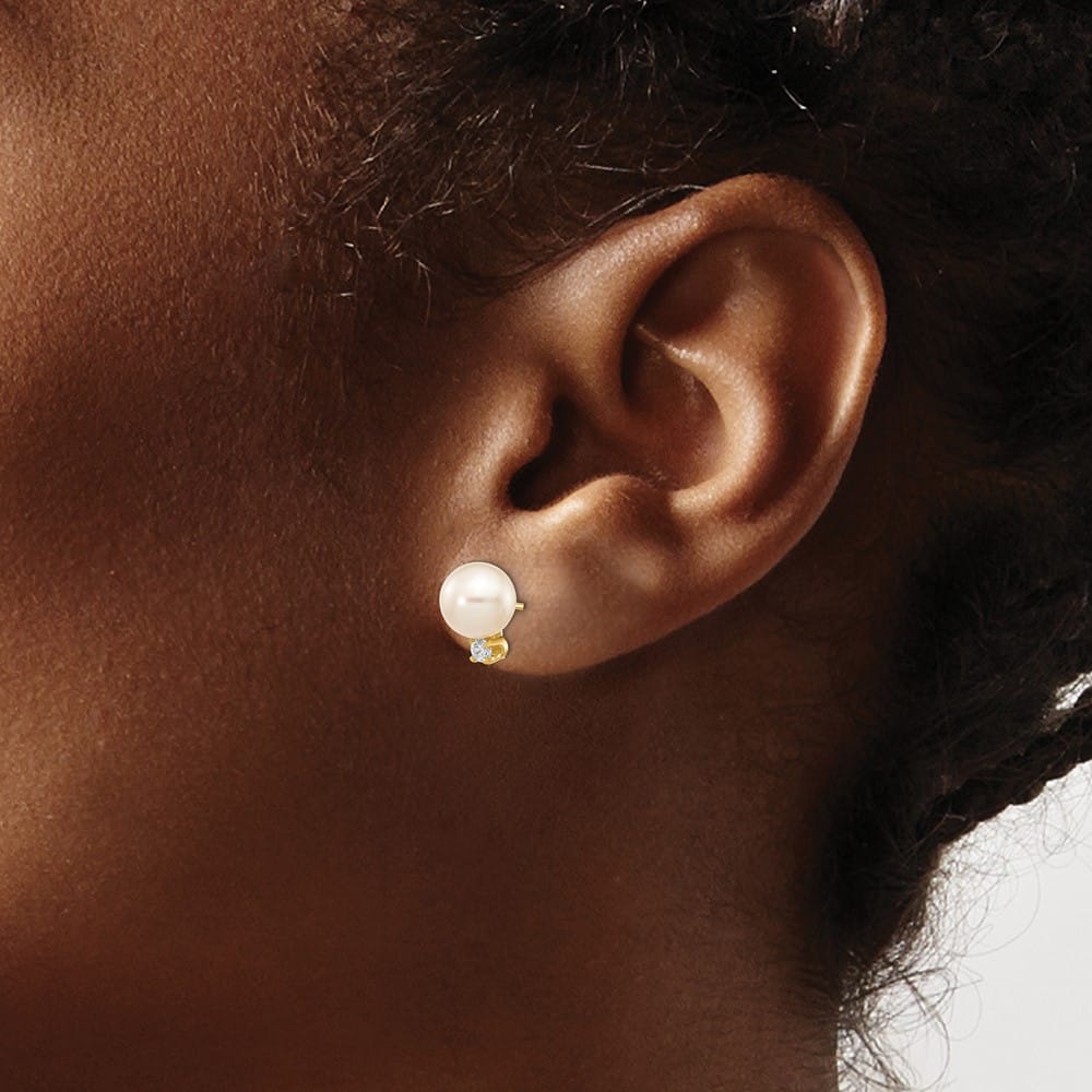 14K Yellow Gold 7-8mm White Round Freshwater Pearl and .10 Earrings