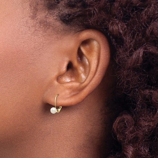 14k Yellow Gold Madik 4-5 mm Leverback Cultured Pearl Earring