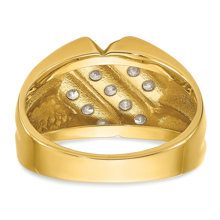 14k Yellow Gold Polished and Grooved I1 Quality Diamond Men's Ring