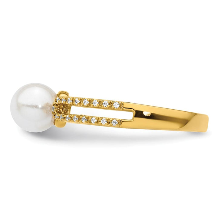 14k Yellow Gold White Freshwater Cultured Pearl Diamond Ring Size 7