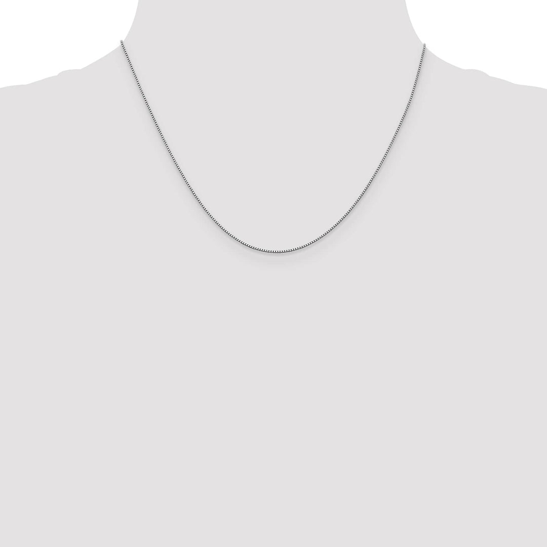 18K White Gold .7mm Box Chain 18 Inch