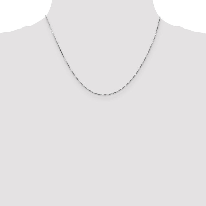 18K White Gold .7mm Box Chain 18 Inch