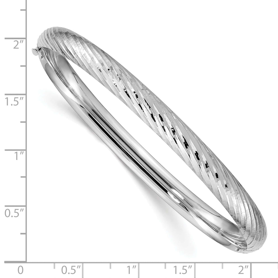 14k White Gold 4/16 Textured 6.00mm Hinged Oval Bangle Bracelet