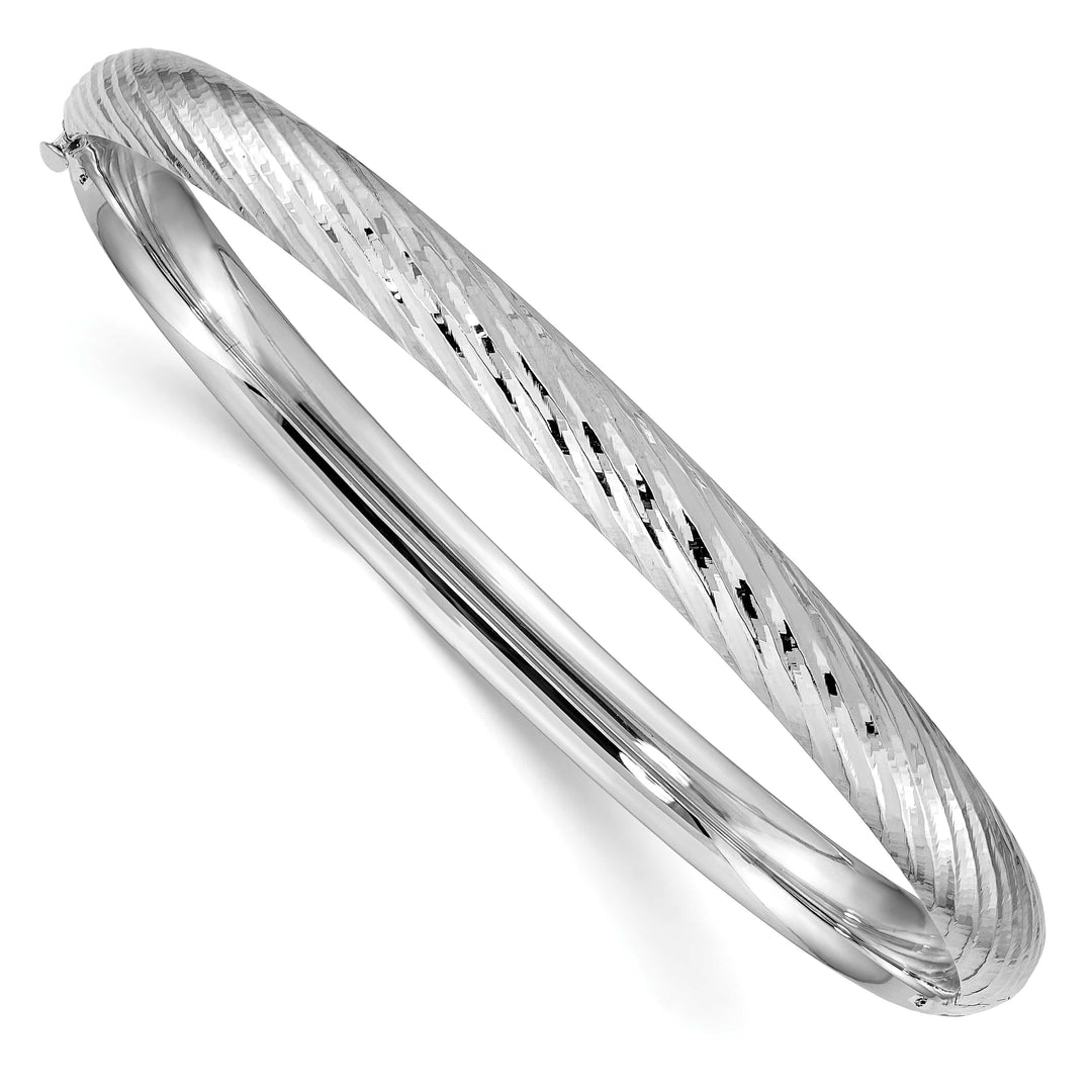 14k White Gold 4/16 Textured 6.00mm Hinged Oval Bangle Bracelet