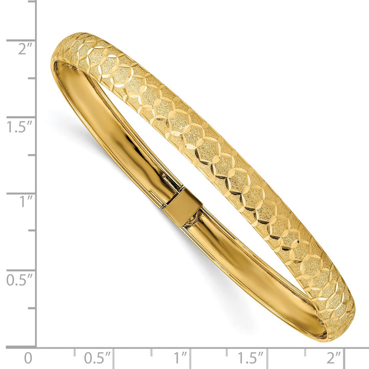 14k Satin Hexagonal Design Diamond-cut 6.50mm Flexible Oval Bangle