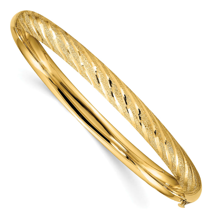 14k Textured Diamond-cut 6.20mm Twisted Hinged Oval Bangle Bracelet