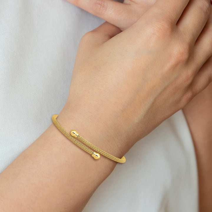 Sterling Silver Gold-tone Polished Textured Mesh Flexible Bangle