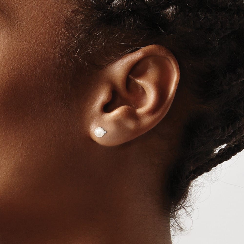 Sterling Silver Rhodium-plated 4-5mm White Button Freshwater Earrings