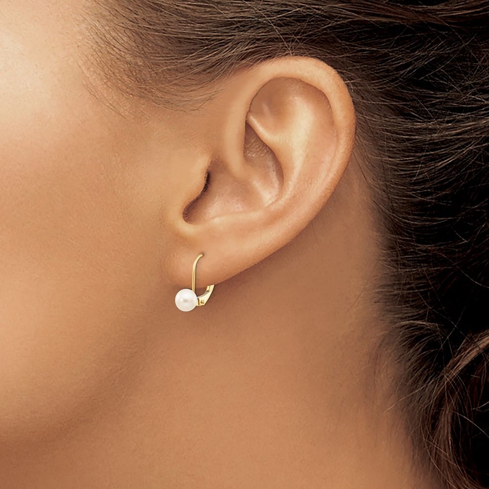 14K Yellow Gold 5-6mm White Round Freshwater Pearl Leverback Earrings