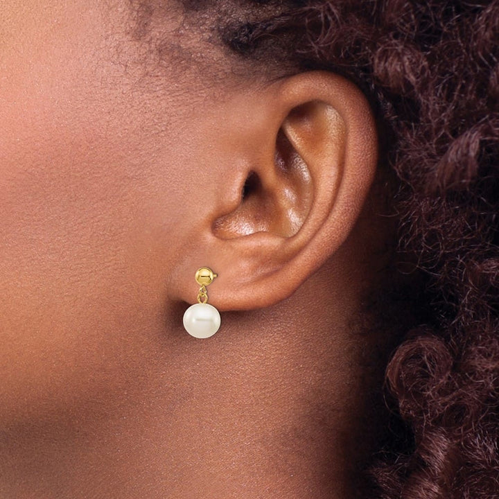14K Yellow Gold 8-8.5mm White Round Freshwater Pearl Post Earrings