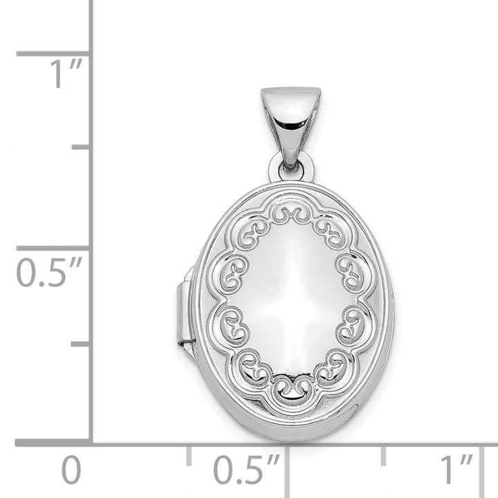 Lovely Rita's Pendants & Charms 14K White Gold Scalloped Border 17mm Oval Locket