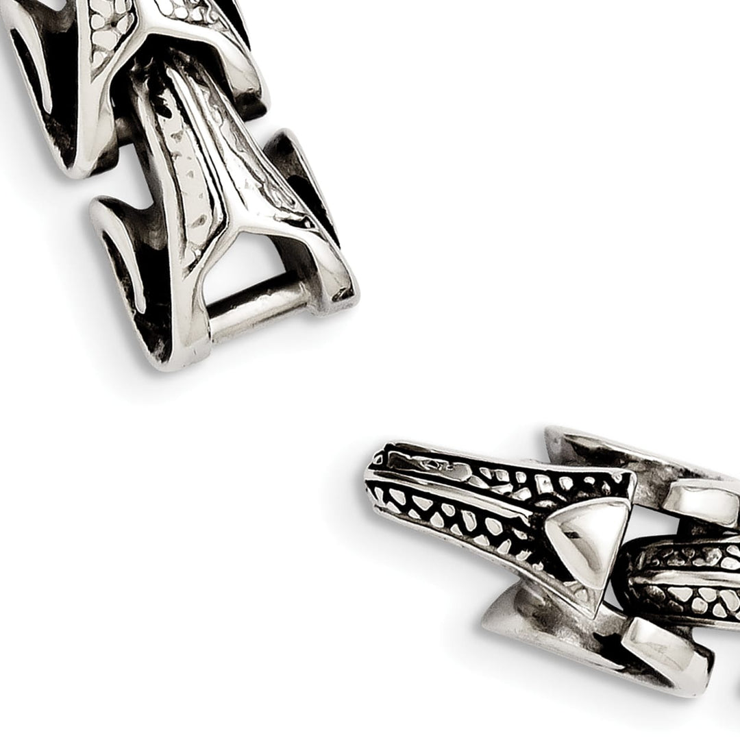 Chisel Stainless Steel Antiqued and 8.5" Dragon Scale Link Bracelet