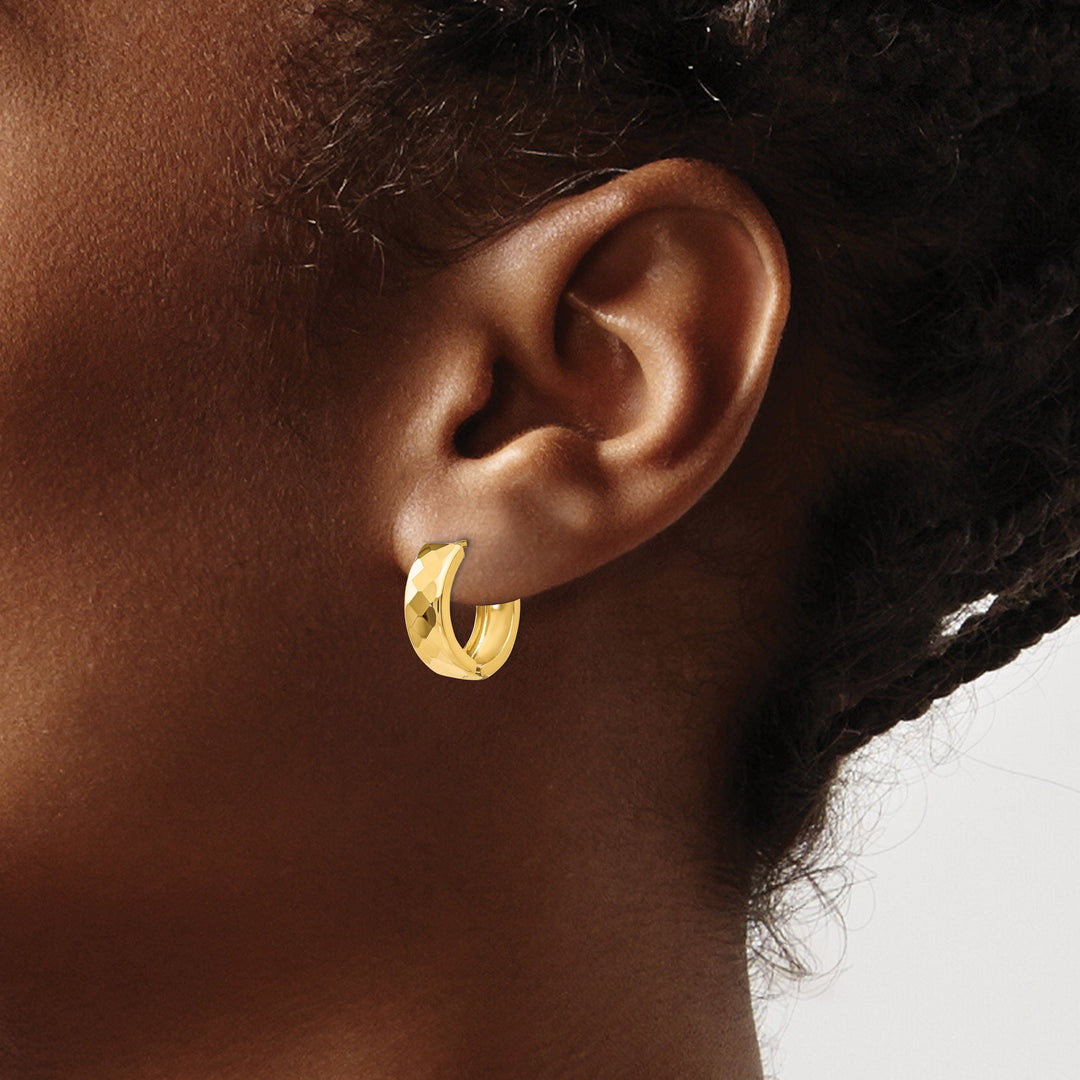Lovely Rita's Earrings 14K Yellow Gold Beautiful Polished 14mm Round Hinged Hoop Earrings