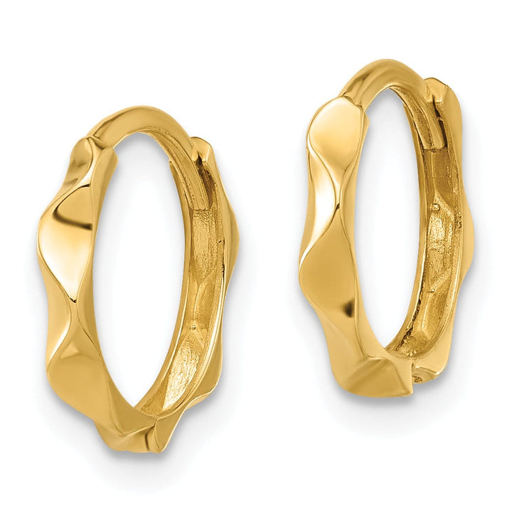 Lovely Rita's Earrings 14K Yellow Gold Stunning Polished 13mm Wavy Hinged Hoop Earrings
