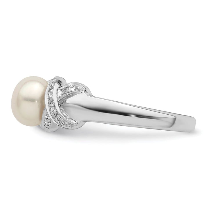 Sterling Silver 6 mm Freshwater Cultured Button Pearl Ring Size 6