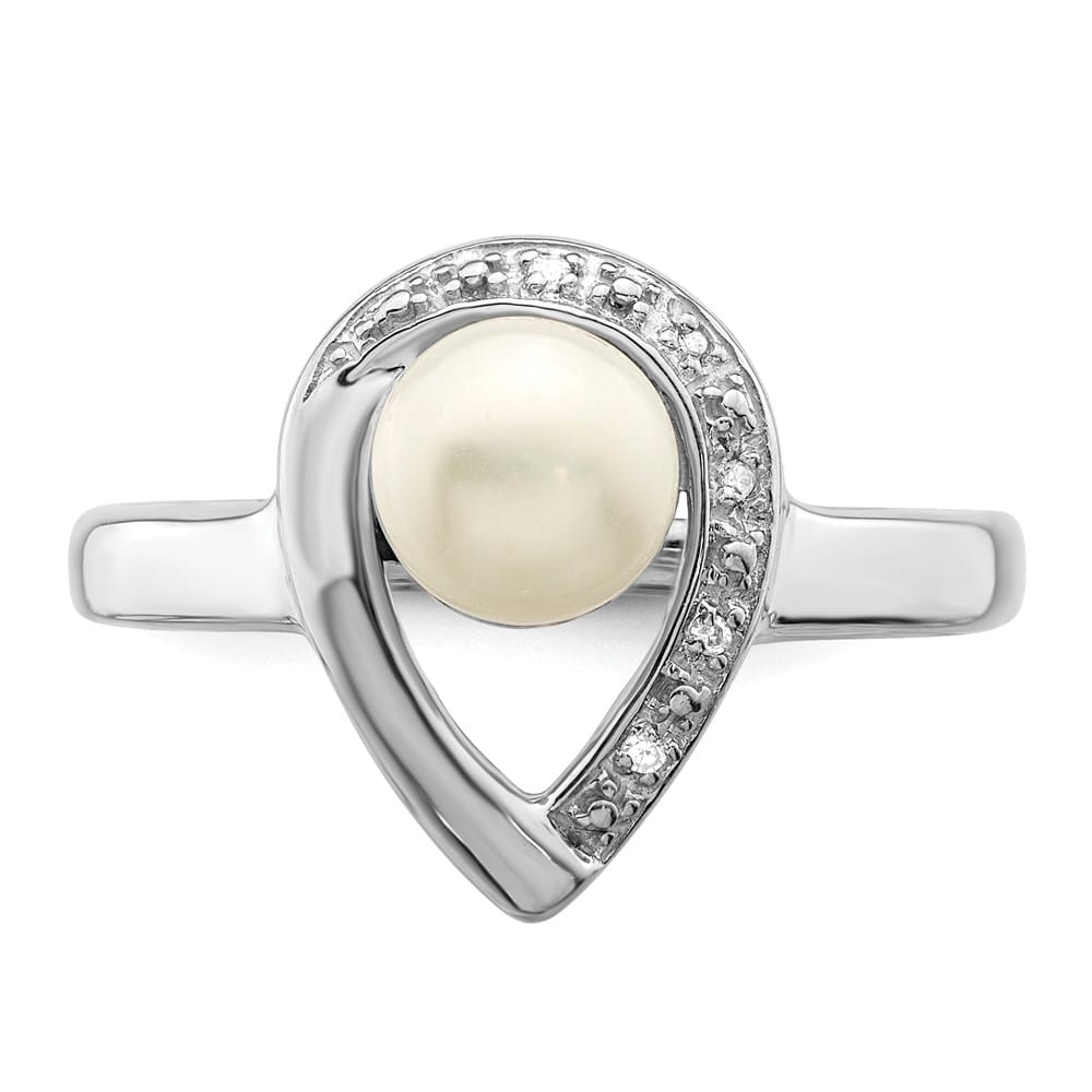 Sterling Silver Diamond and Freshwater Cultured Pearl 6.5 mm Ring