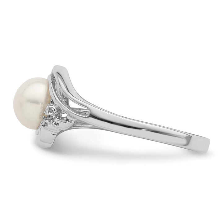 Sterling Silver Freshwater Cultured Button Pearl Diamond 6.5 mm Ring