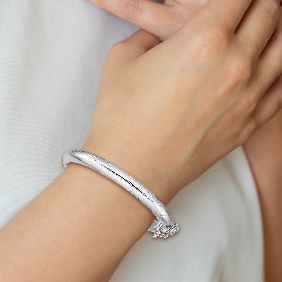 Sterling Silver Polished and D.C. 5mm Hinged Children's Bangle