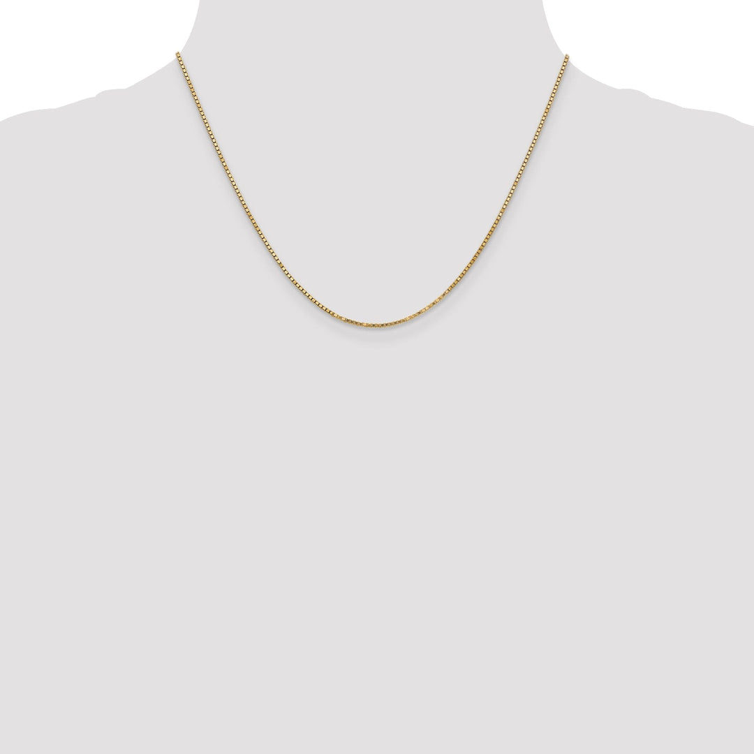 Leslie 14k Yellow Gold 1.3 mm Medium Box Chain