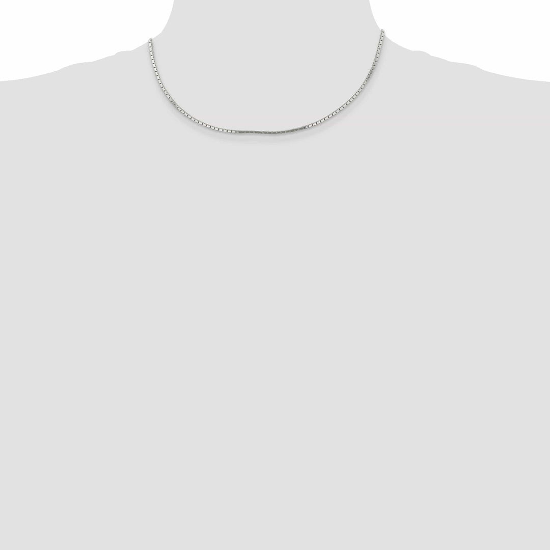 Lovely Rita's Chains Silver Polished 1.50-mm Mirror Box Chain