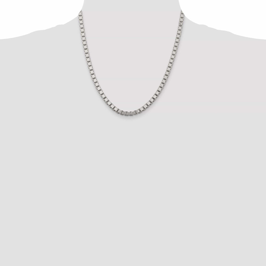Lovely Rita's Chains Sterling Silver Polish 4.50-mm Solid Box Chain