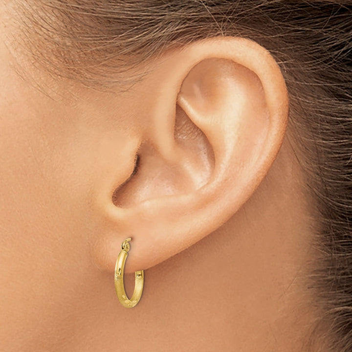 Lovely Rita's Earrings 14k Yellow Gold Satin D.C 2MM Round Tube Earring