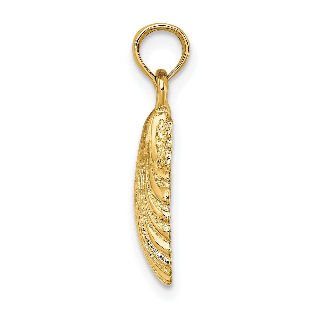 Lovely Rita's Pendants & Charms 14K Yellow Gold Polished Texture Finish Sea Scallop Shell Charm Pendant