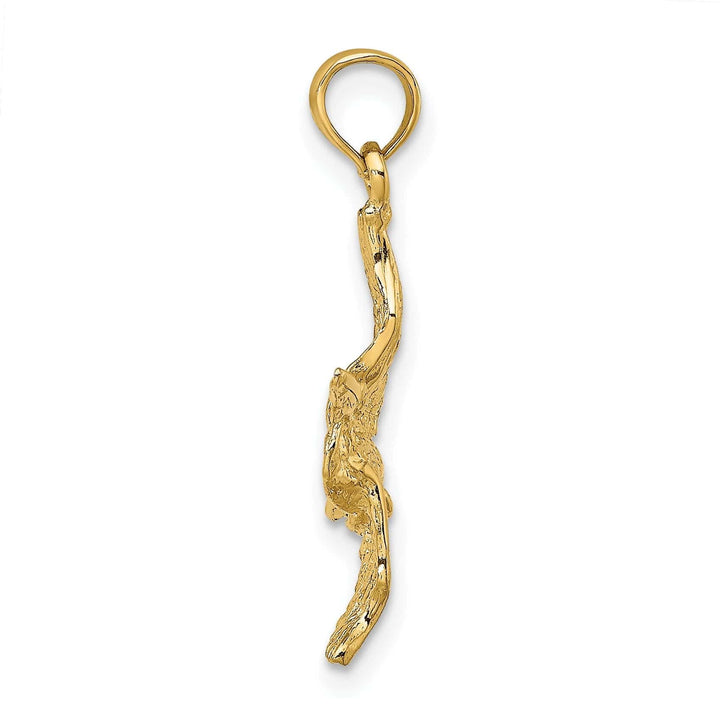 Lovely Rita's Pendants & Charms 14K Yellow Gold Polished Textured Finish 3-Dimensional Pelican Flying Charm Pendant