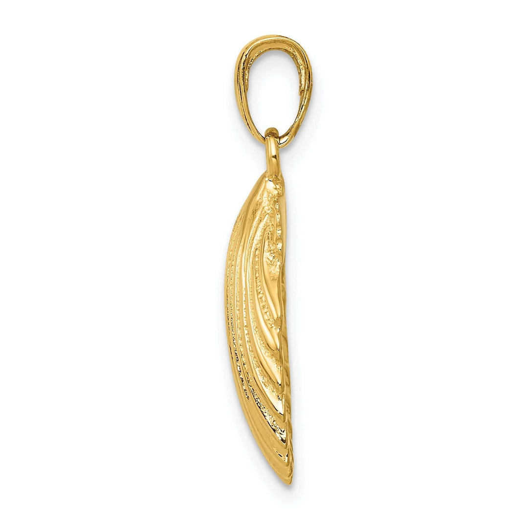 Lovely Rita's Pendants & Charms 14k Yellow Gold Textured Polished Finish Solid Scallop SeaShell Charm Pendant