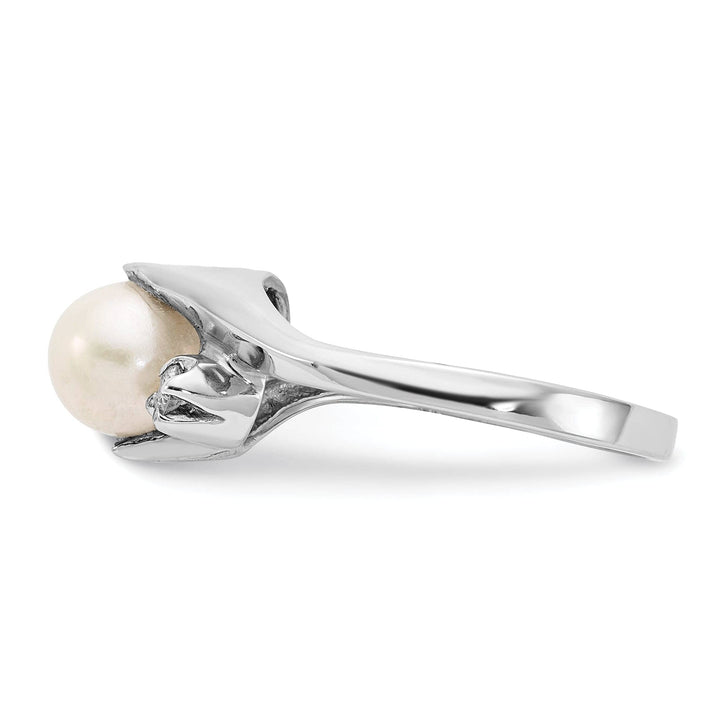 Lovely Rita's Ring 14k White Gold Pearl Diamond Ring