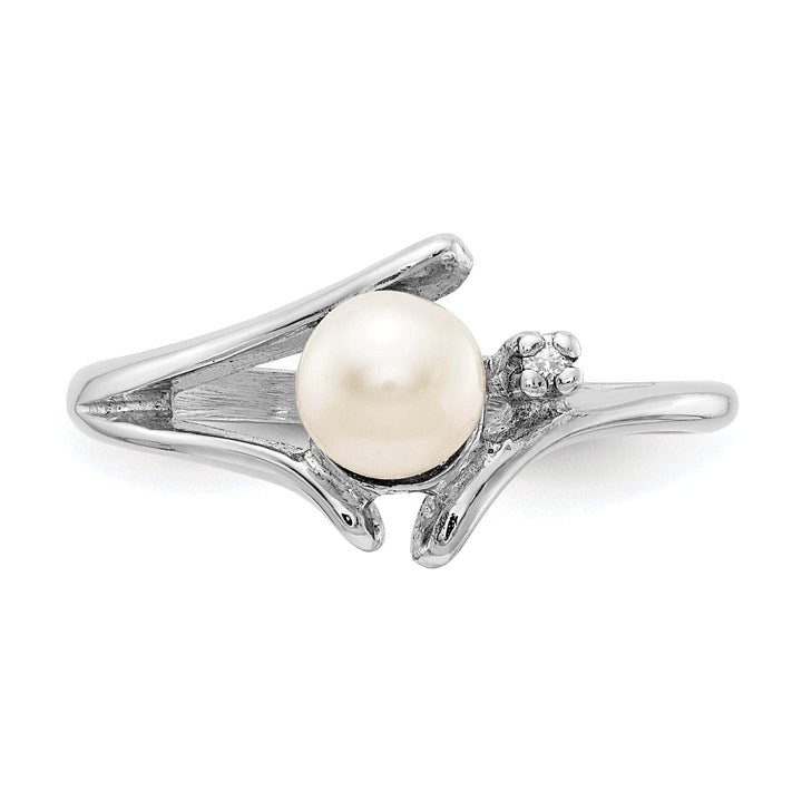 Lovely Rita's Ring 14k White Gold Pearl Diamond Ring