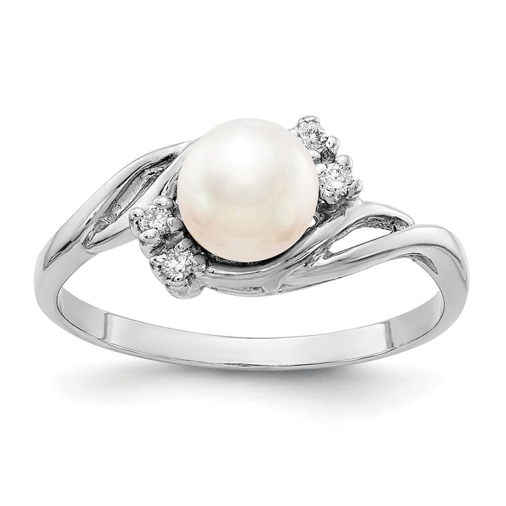 Lovely Rita's Ring 14k White Gold Pearl Diamond Ring