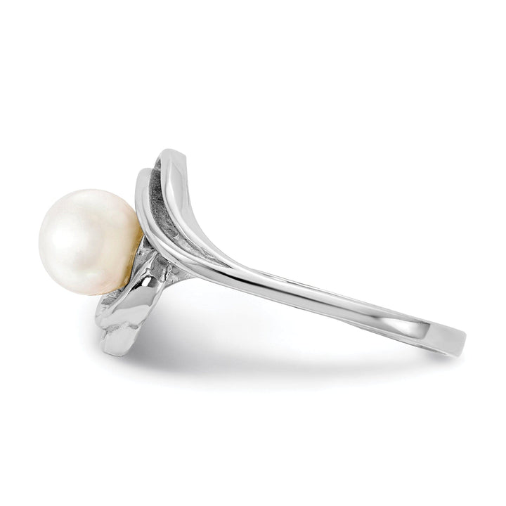 Lovely Rita's Ring 14k White Gold Pearl Ring